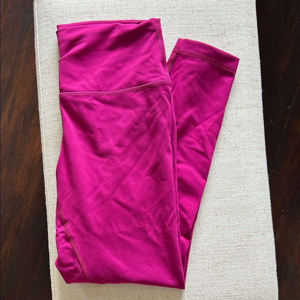Lululemon Cropped Magenta Leggings